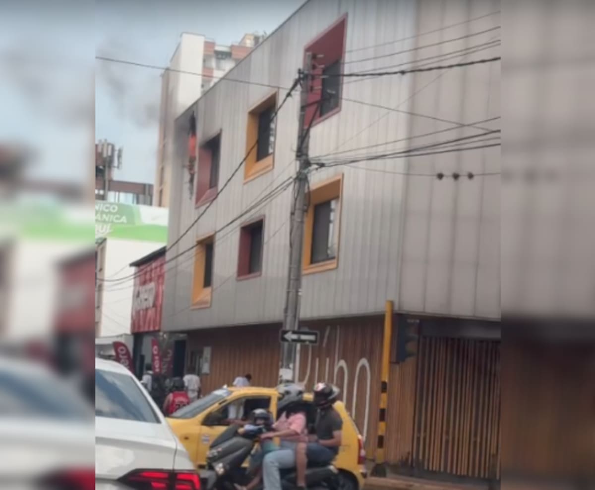 La emergencia movilizó a los organismos de atención hasta la carrera 27 con calle 33.