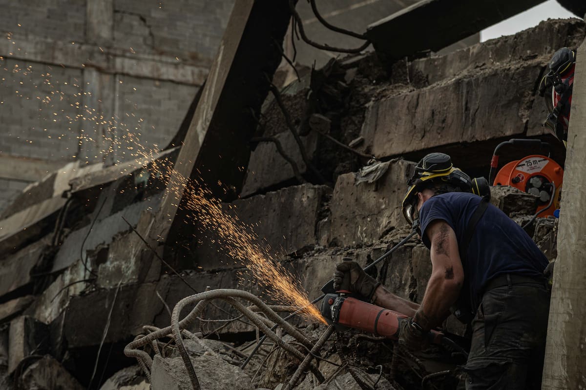 . Los sismos han dejado al menos 1.719 muertos, principalmente por el colapso de numerosos edificios. EFE/ Henry Chirinos