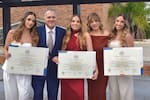 Sofía, Isabella y Ana María, las trillizas que el terremoto separó para siempre en Cali