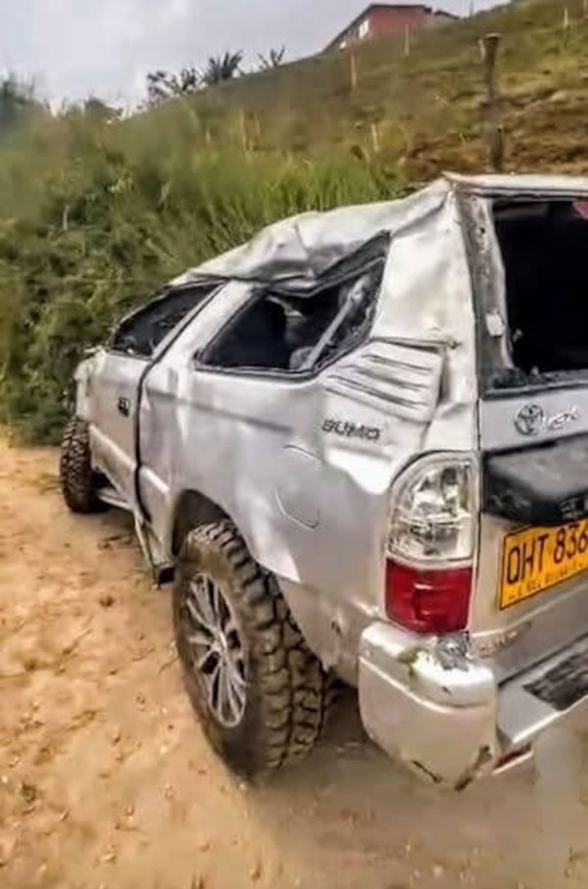 La joven viajaba en una camioneta Toyota Prado