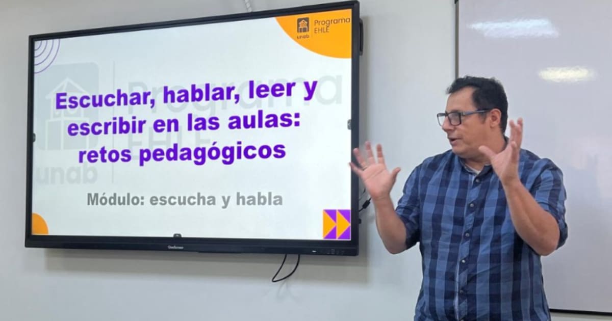La modalidad híbrida y la posibilidad de homologar hasta el 60 % de otra licenciatura convierten a Ciencias Sociales en una de las apuestas más flexibles de la UNAB.