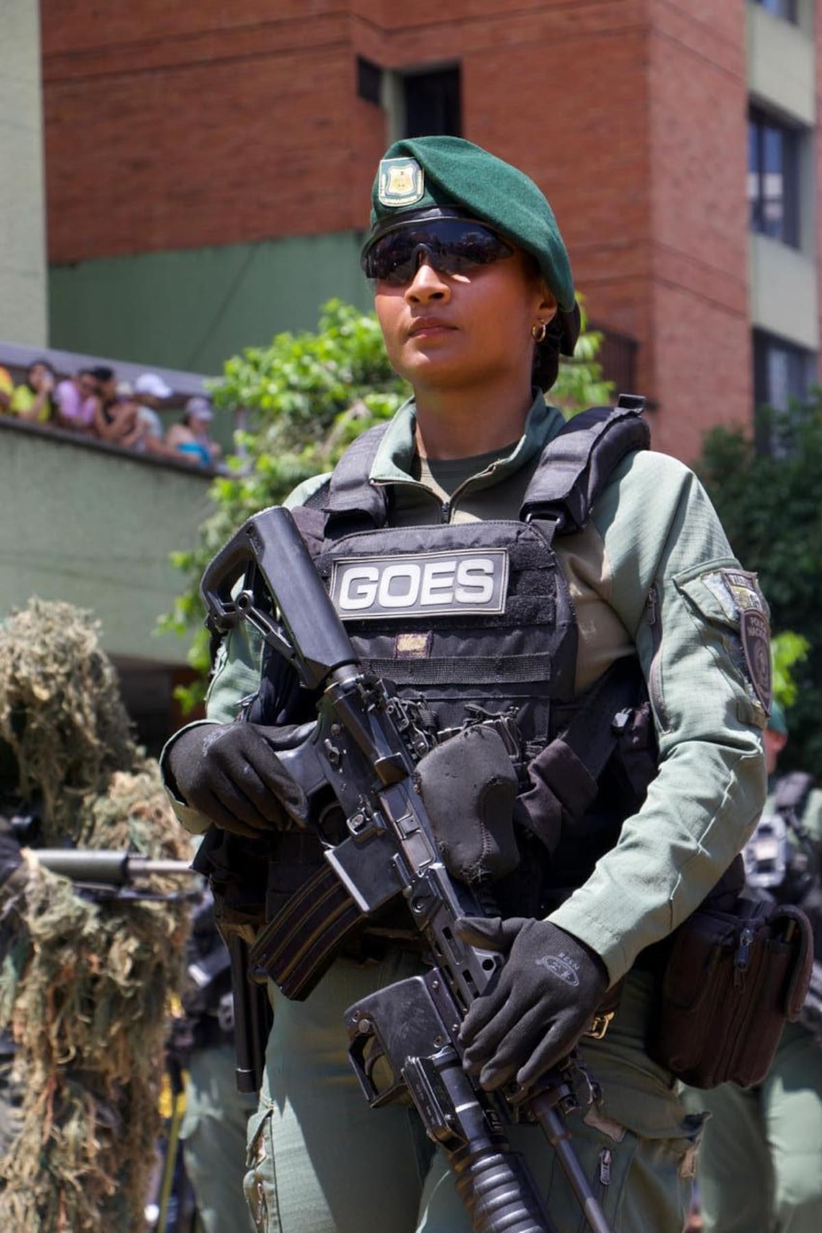 La patrullera participa en operativos contra la delincuencia en zonas urbanas y rurales.