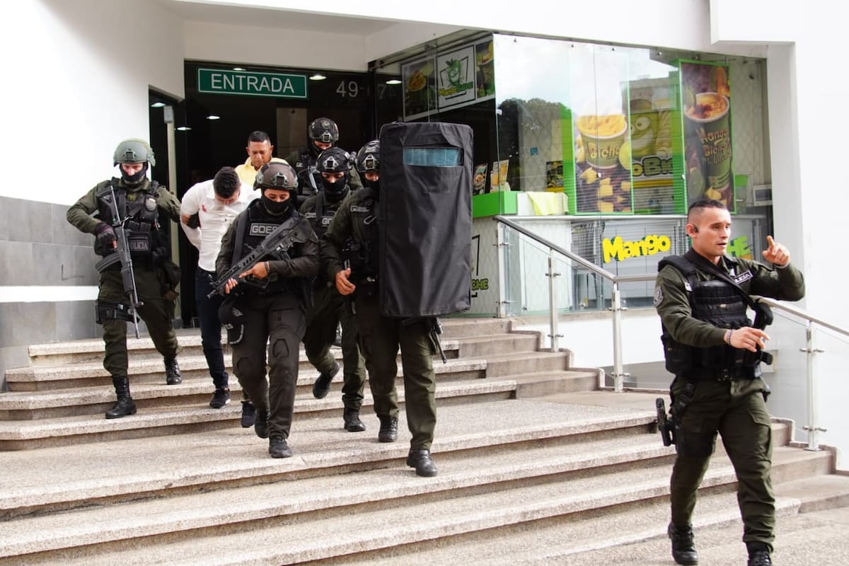 La peligrosa estructura criminal que habría ejecutado el plan del atraco a joyería en Bucaramanga. Foto: Marco Valencia