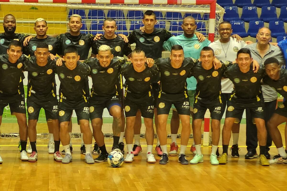 La selección Colombia de fútbol de salón definió a sus 14 jugadores para el Mundial. Foto: Cortesía Federación de Fútbol de Salón.
