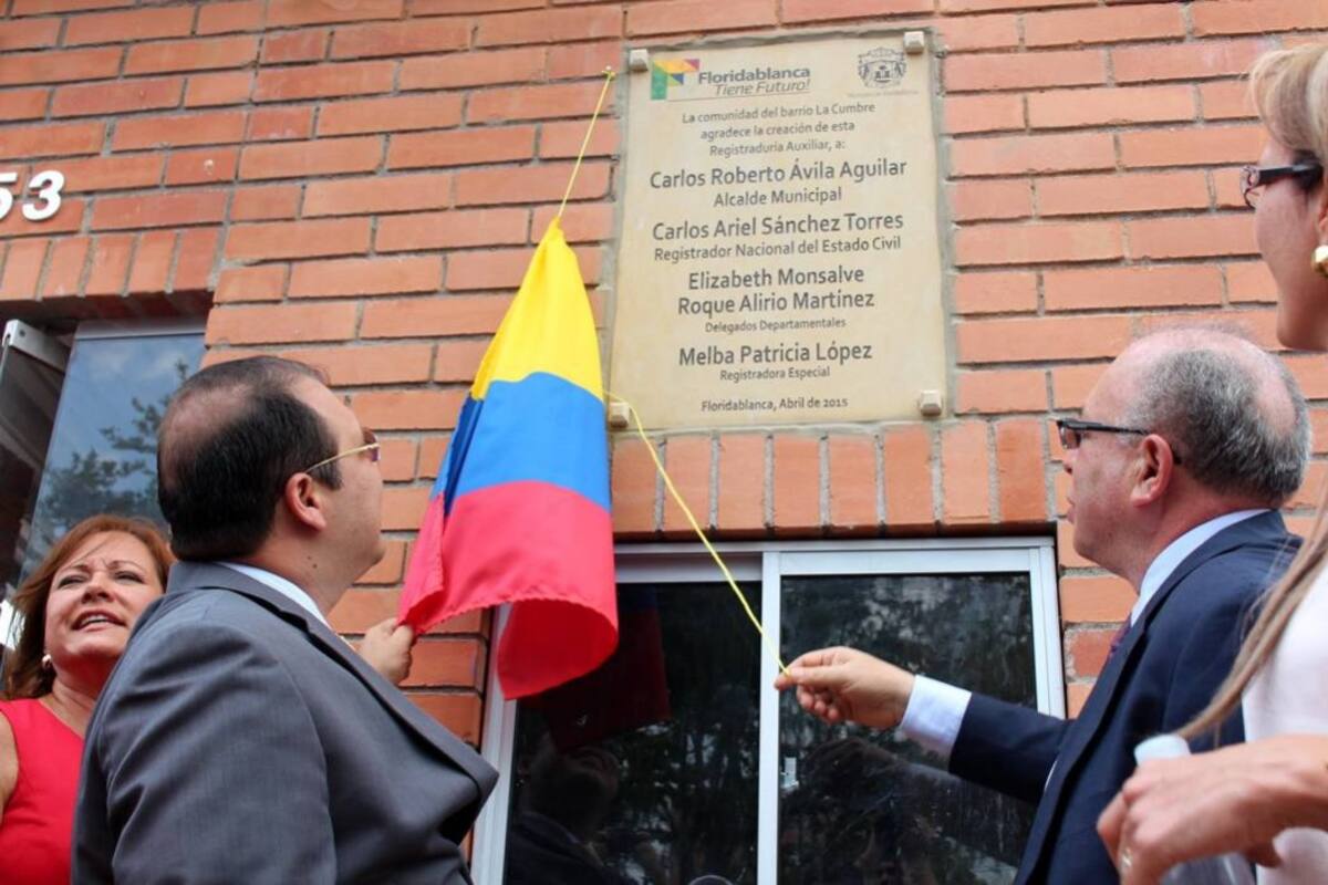 Ayer, se llevó acabo la inauguración oficial de la Registraduría Auxiliar de La Cumbre, con la presenciadel Registrador Nacional del Estado Civil, Carlos Ariel Sánchez Torres. (Foto: Suministrada/VANGUARDIA LIBERAL )