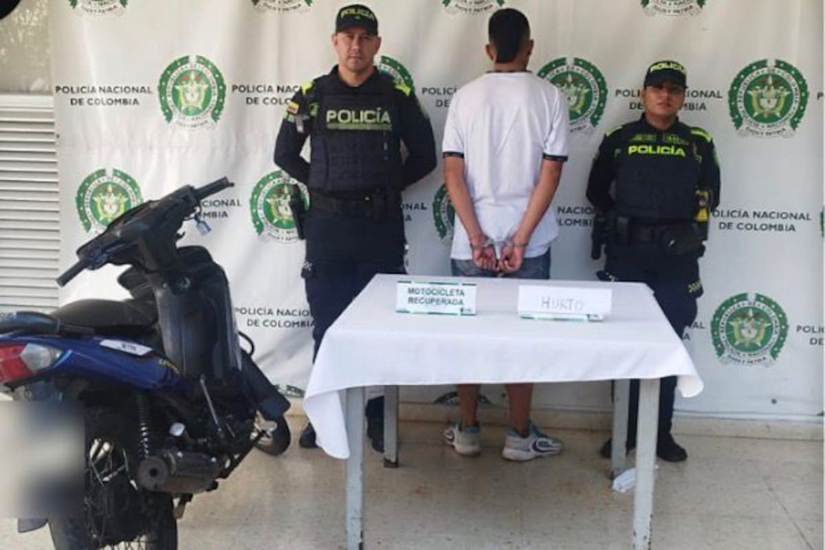El sujeto fue capturado en el barrio Las Guacamayas de Bucaramanga.
Foto: cortesía.
