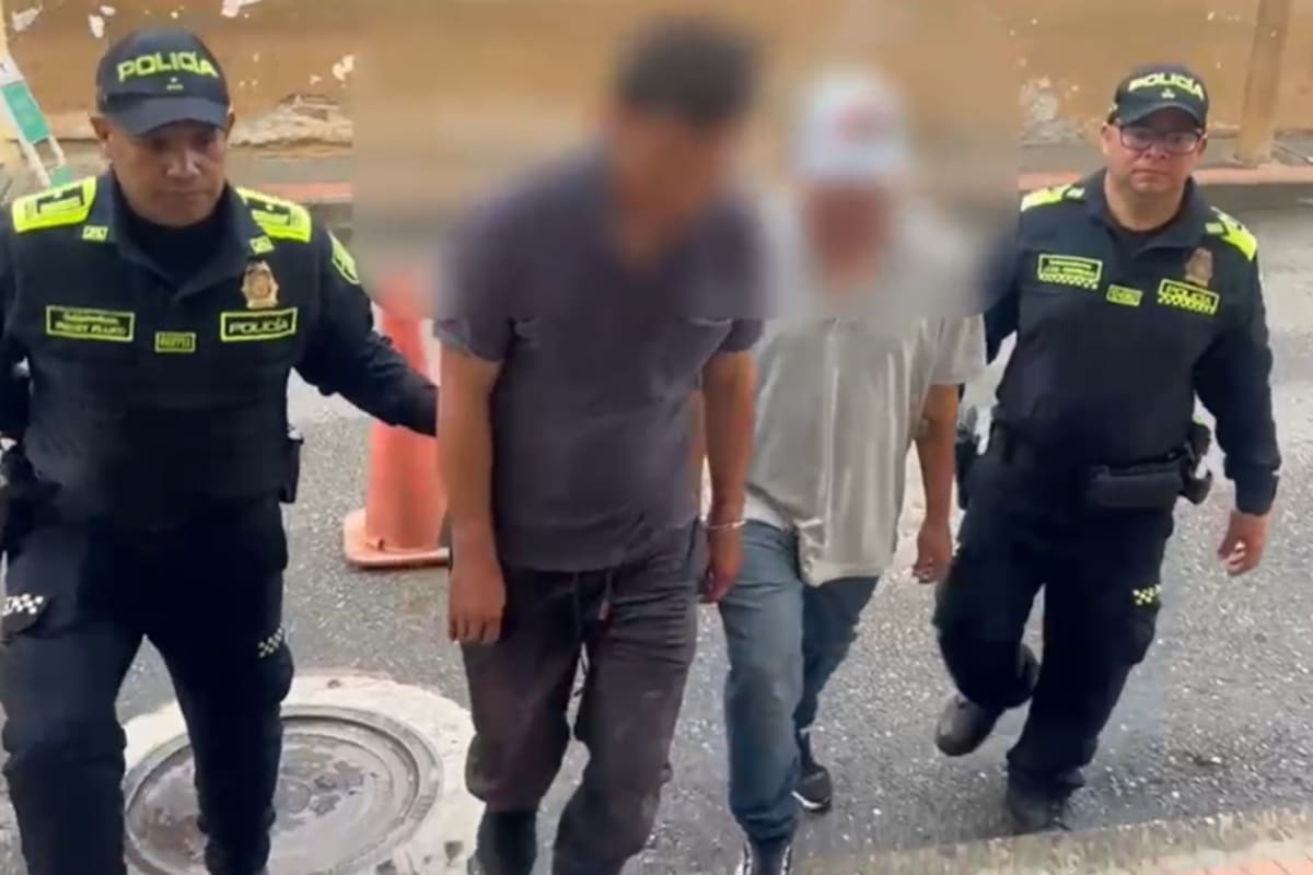 Persecución terminó con la captura de dos presuntos ladrones tras un robo en Bucaramanga.
Foto: cortesía.