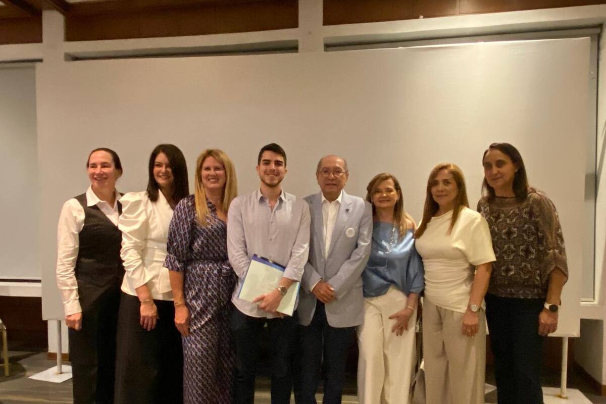 Carolina Tarnay, Nexa Mortgage; Adriana Márquez, ACMM Consulting; Lissette Álvarez, GAIA Resident; Nicolás Gómez, Germán Figueroa y Gloria Mendoza, GG Properties by Fortune; Gina de Gómez y Mariaelisa Luzardo, MGG Property Solutions. Suministrada / VANGUARDIA