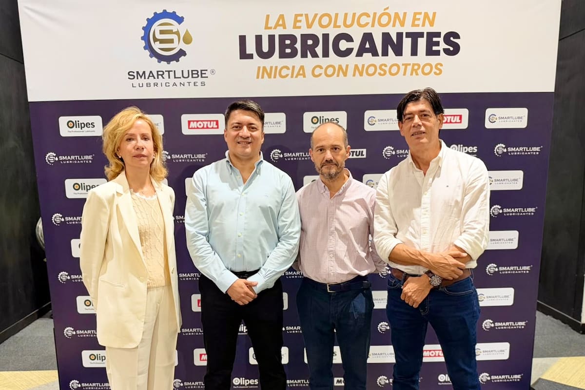 Sandra Labarta, Hernán García, Roberto González y Jorge Urquijo. Suministrada / VANGUARDIA