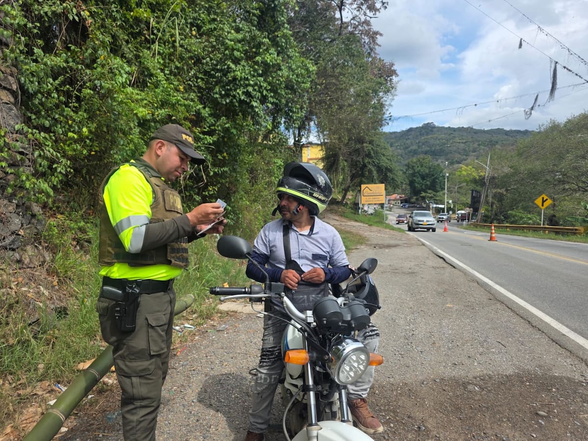 Las autoridades esperan la movilización de cerca de 30.000 vehículos adicionales por las carreteras de Santander durante el plan retorno.