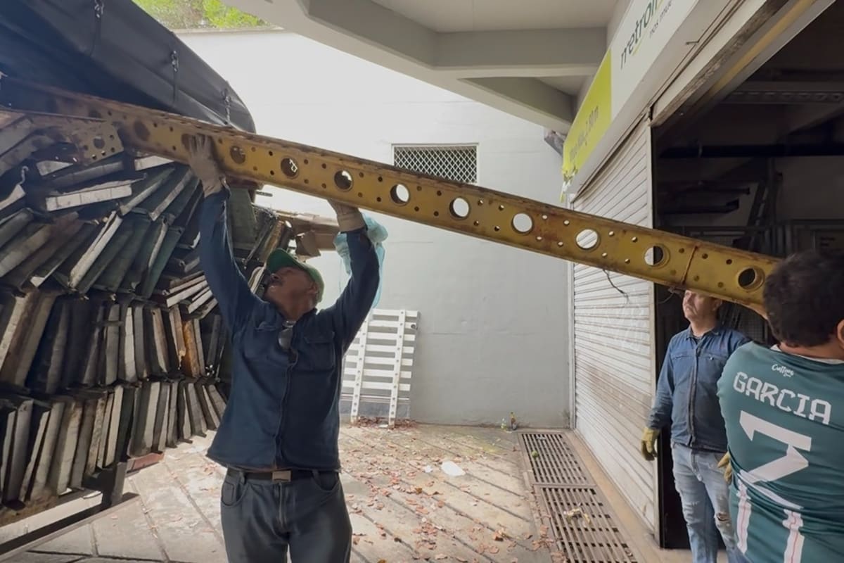 Las autoridades interceptaron el cargamento cuando era transportado hacia un taller de ornamentación.