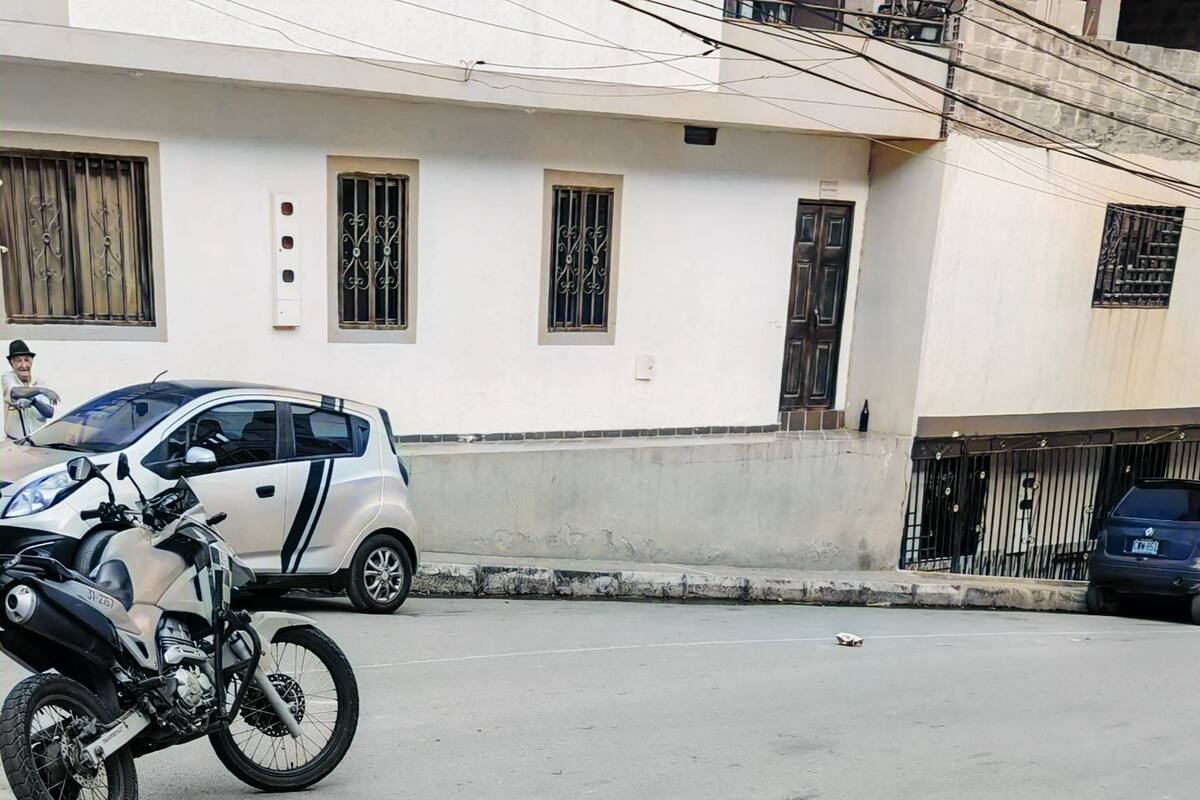 Las víctimas fueron trasladadas a centros médicos tras el ataque armado.