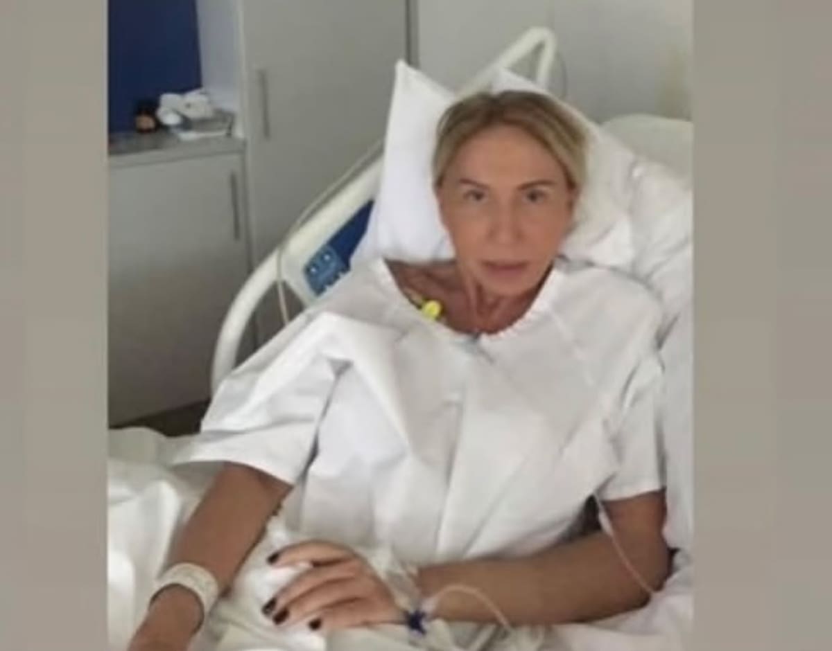 Laura Bozzo habría sufrido un choque séptico y estaría intubada. Foto: en. Instagram @laurabozzo_of