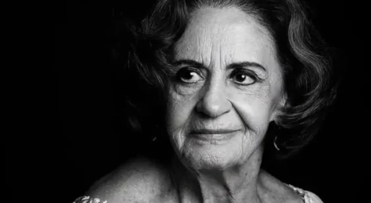 La actriz Laura Cardoso, uno de los grandes nombres del cine y la televisión en Brasil, falleció el lunes por la noche a los 98 años en São Paulo.
