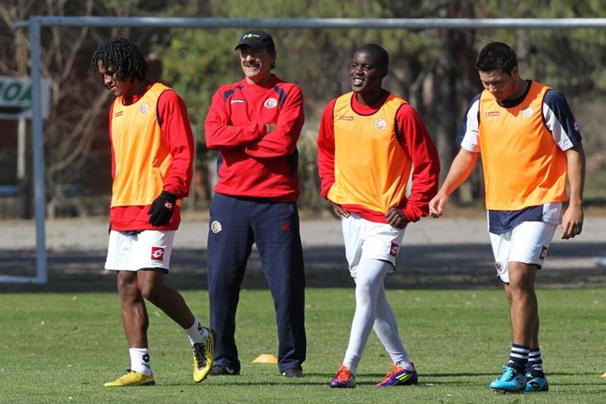 Ricardo La Volpe, técnico de Costa Rica. (Foto: EFE/VANGUARDIA LIBERAL)