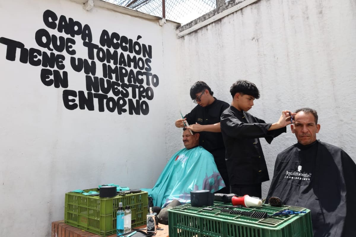 Autoridades lideran jornadas sociales y de asistencia a la comunidad en Lebrija.