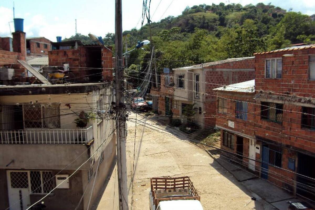 Obras mitigación, especialmente, serían las primeras inversiones que recibirían los seis barrios legalizados: Primavera, García Echeverry, Corpovisur 1 y 2, Altos de Limoncito y Buenos Aires. (Foto: Archivo / VANGUARDIA LIBERAL)