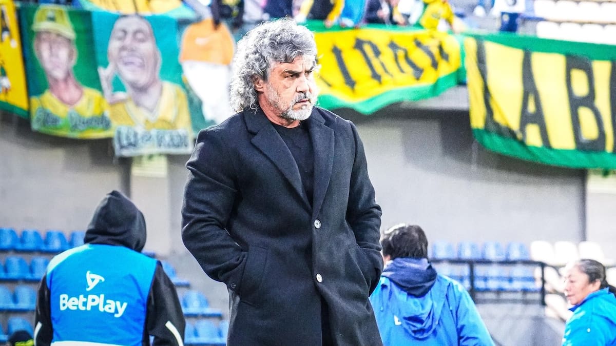 Leonel Álvarez, técnico del Atlético Bucaramanga. Foto: Atlético Bucaramanga.