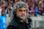 Leonel Álvarez, enérgico tras la derrota: “Este no es el Bucaramanga que estamos acostumbrados a ver”