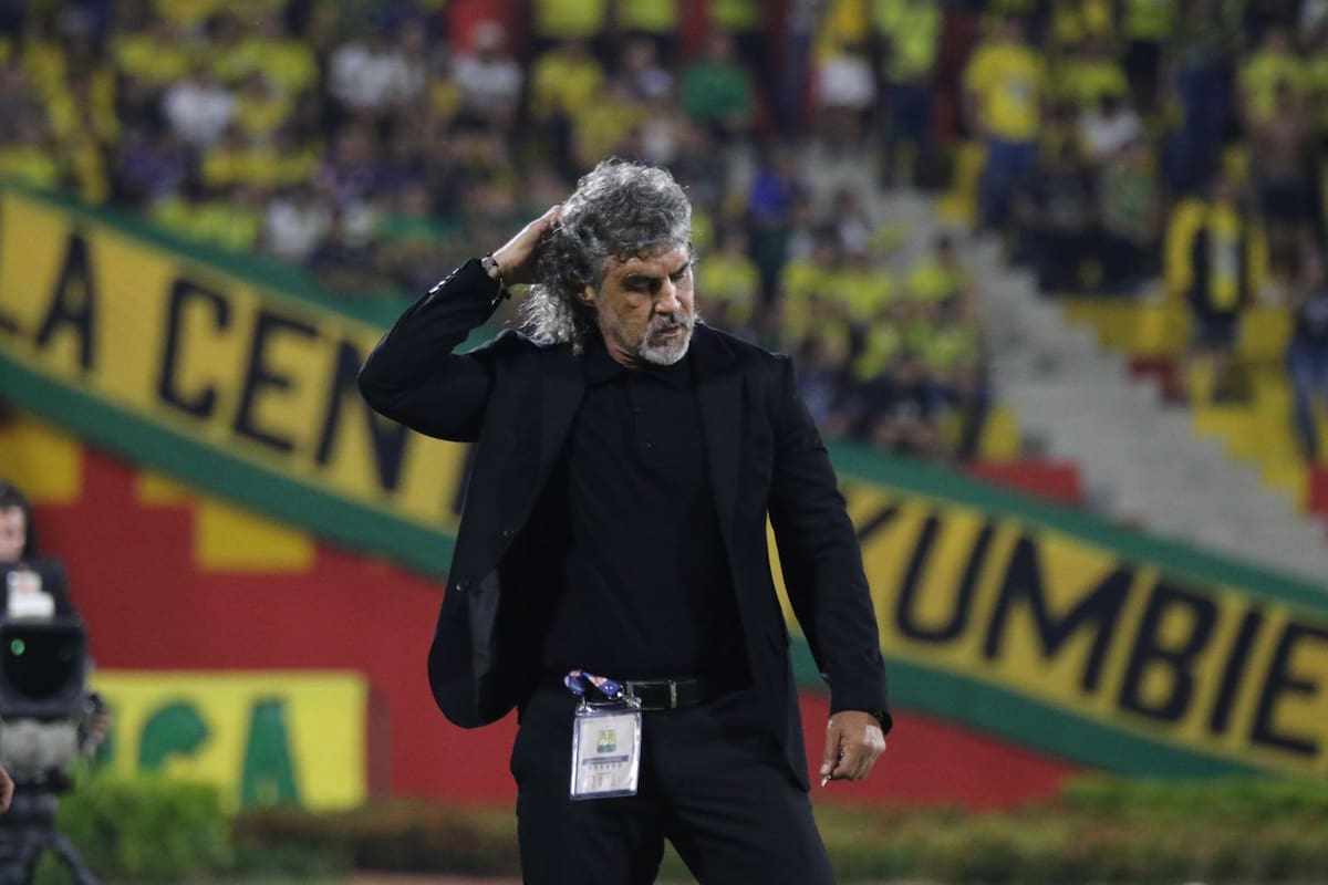 “Leonel Álvarez no se queda si no le traen refuerzos”: la advertencia de Andrés Marocco. Foto: Jaime Moreno.