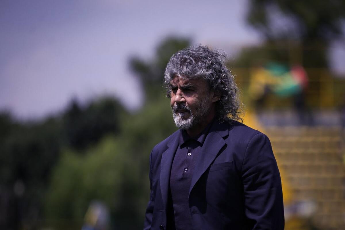 Leonel Álvarez, técnico del Atlético Bucaramanga durante un partido ante Internacional de Bogotá. Foto: Colprensa - Cristian Bayona