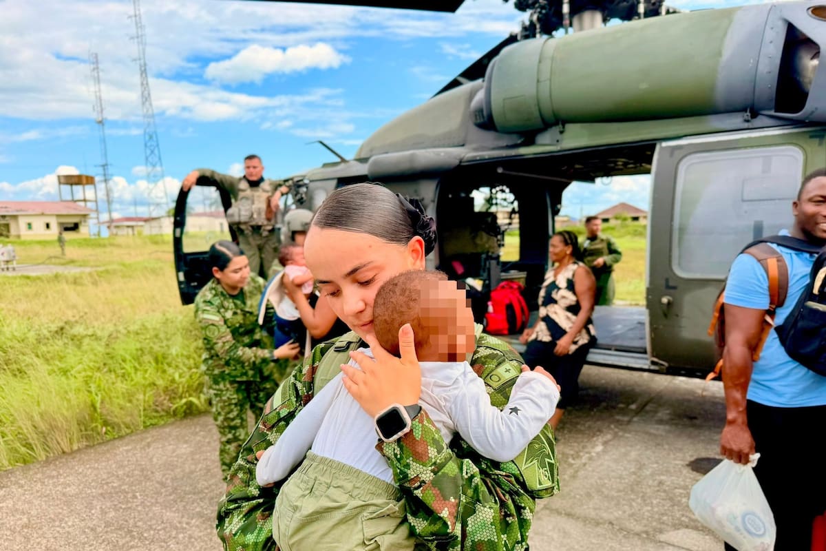 Liberados los 45 pasajeros de buses secuestrados en Chocó. | Foto: Tomada de X / Séptima División del Ejército Nacional