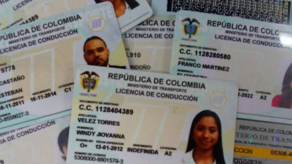 En una votación exprés, la Cámara de Representantes rechazó la conciliación del proyecto que buscaba cambiar el pase de conducción. Las alertas por el incremento de costos para los ciudadanos frenaron la propuesta.