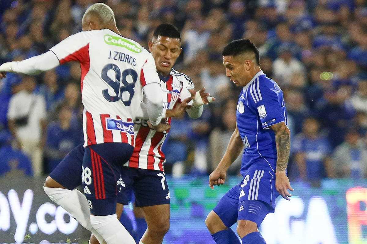 Bogotá. Enero 25 de 2026. Millonarios enfrenta a Junior, por encuentro válido de la Liga BetPlay I 2026 de la fecha 2, en el Estadio Nemecio Camacho El Campin. (Colprensa - Lina Gasca).