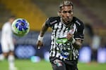 Dayro Moreno imparable: vea el golazo que lo acerca a histórico récord de 400 dianas