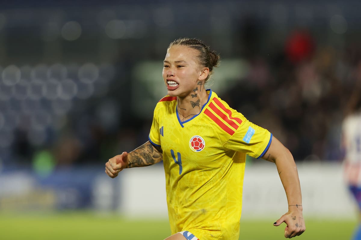 AMDEP6636. ASUNCIÓN (PARAGUAY), 09/06/2026.- Ana María Guzmán de Colombia celebra un gol este martes, en un partido de la Liga de Naciones entre Paraguay y Colombia en el estadio Defensores del Chaco en Asunción (Paraguay). EFE/Juan Pablo Pino