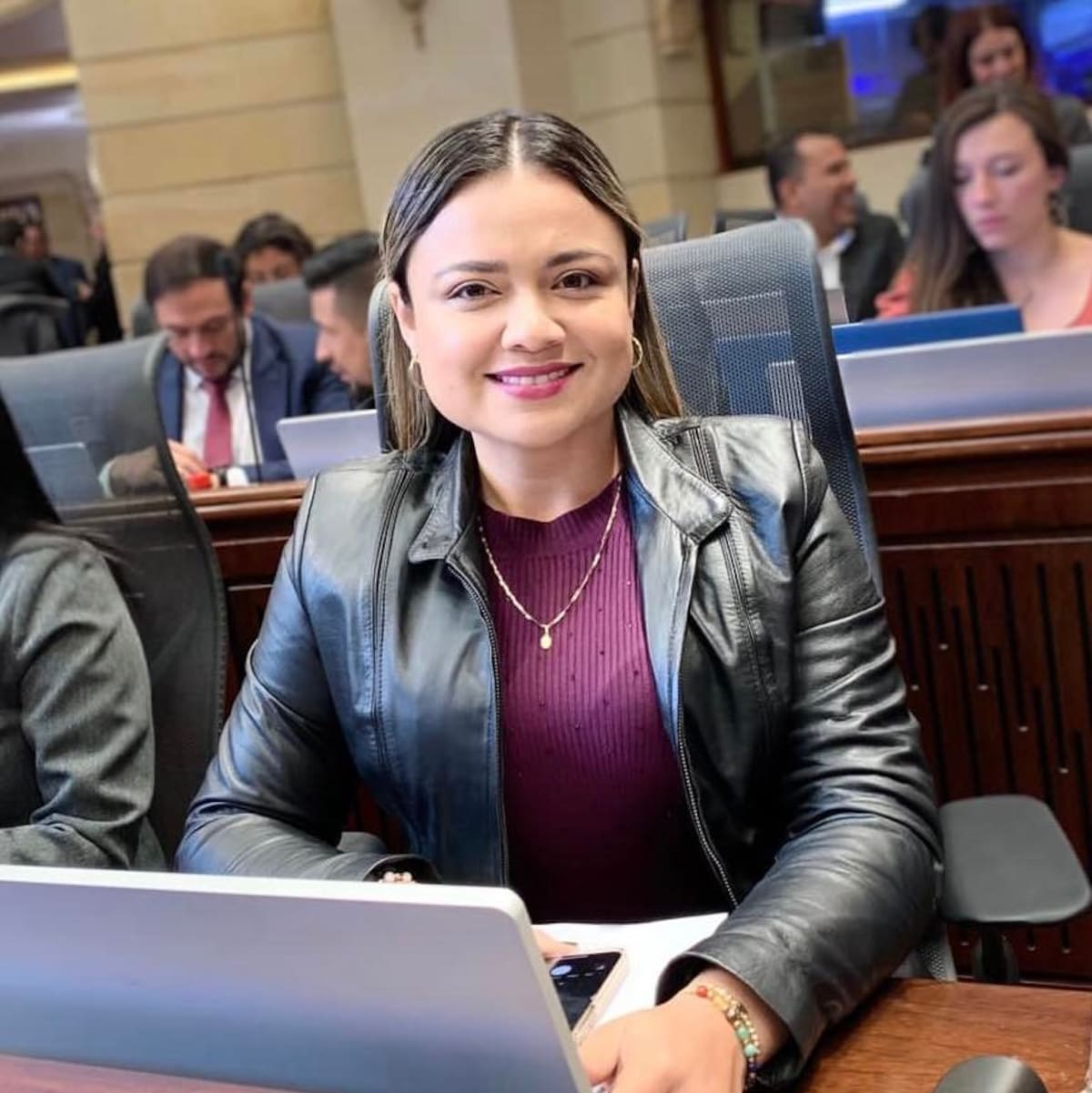 Lina R Blanco Lina María Garrido es blanco de amenazas tras crítica a Petro