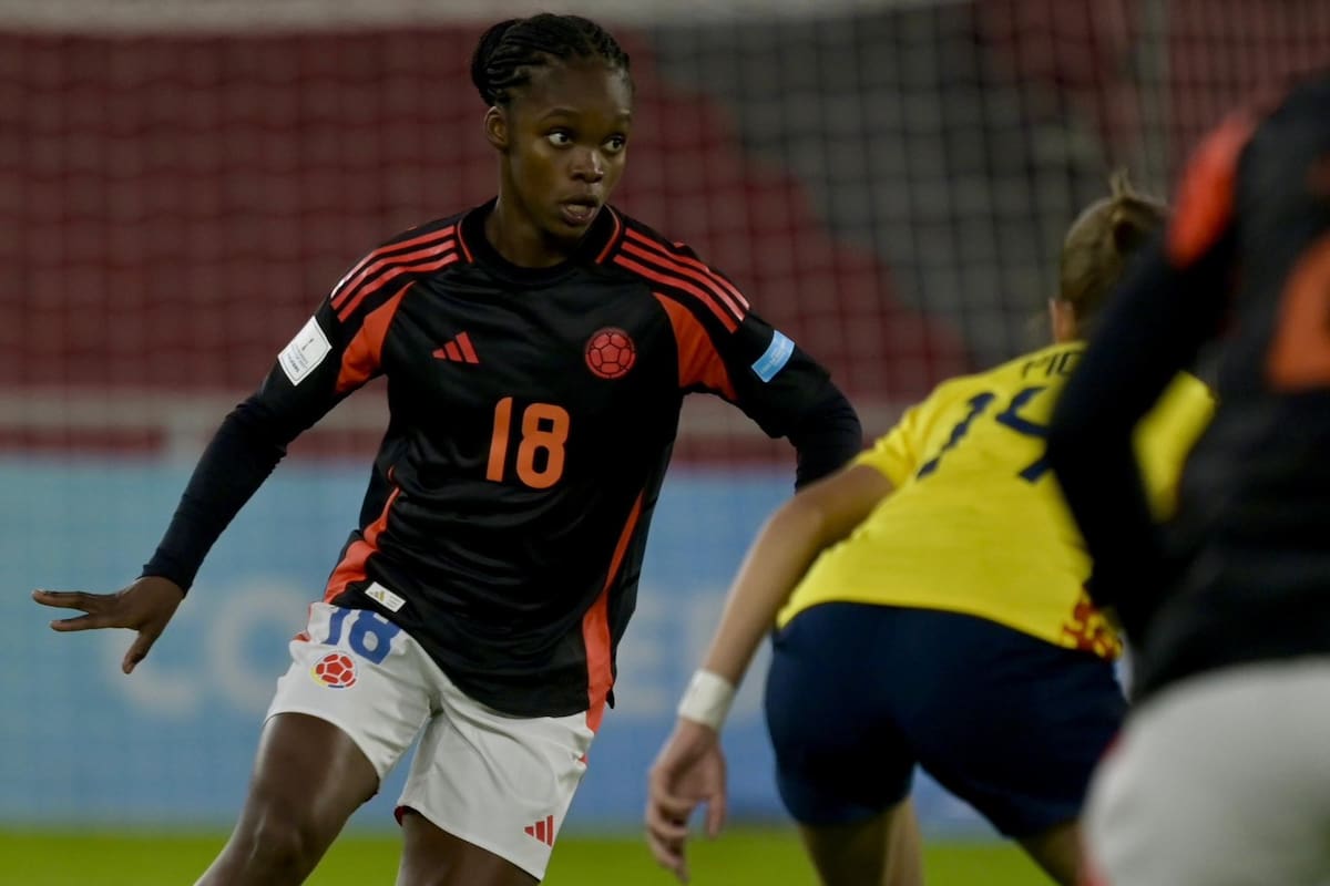 Linda Caicedo debutó con la selección absoluta de Colombia con tan solo 14 años, con la que ha sido subcampeona de las dos últimas ediciones de la Copa América (2022 y 2025). Y fue incluida en el once ideal de la Copa América 2025. /FOTO: FCF