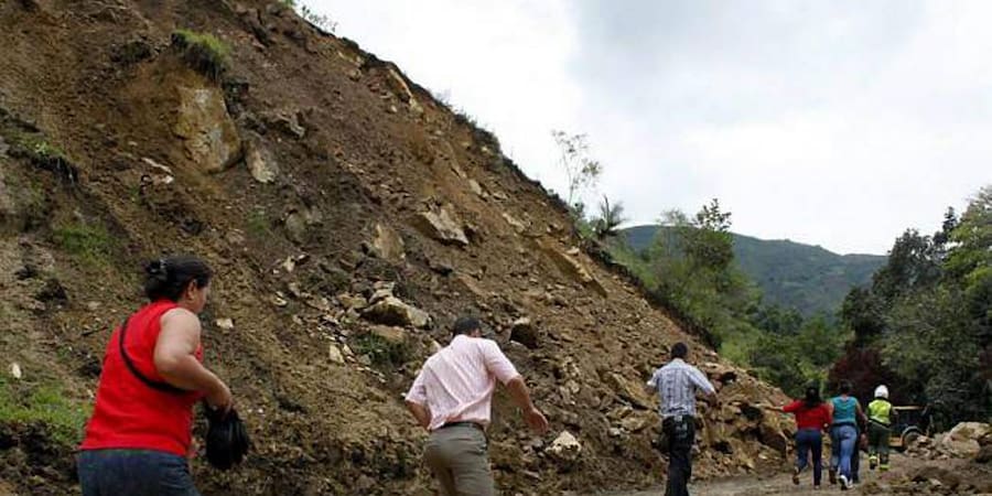 Listos los diseños de vía Soto Norte - Bucaramanga: Gobernador de Santander entregó detalles