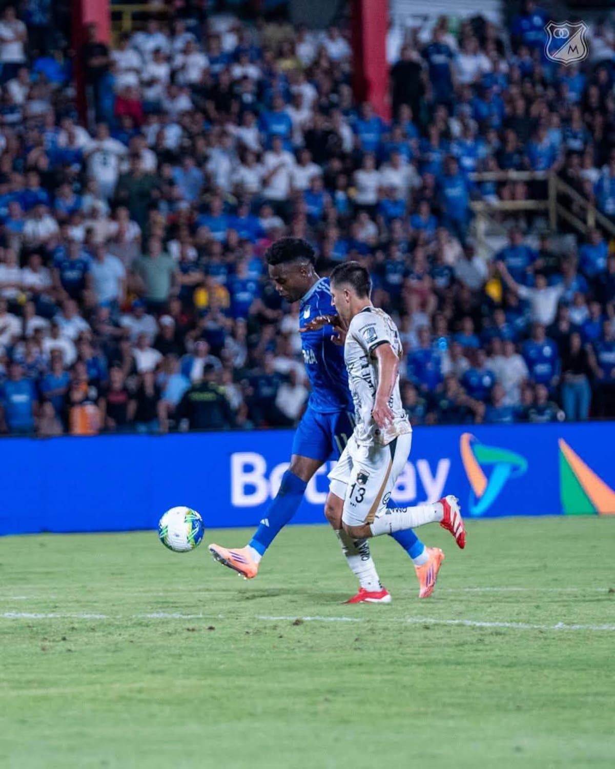 Millonarios venció a Llaneros en Villavicencio, en un partido marcado por la polémica arbitral. Foto: Millonarios.