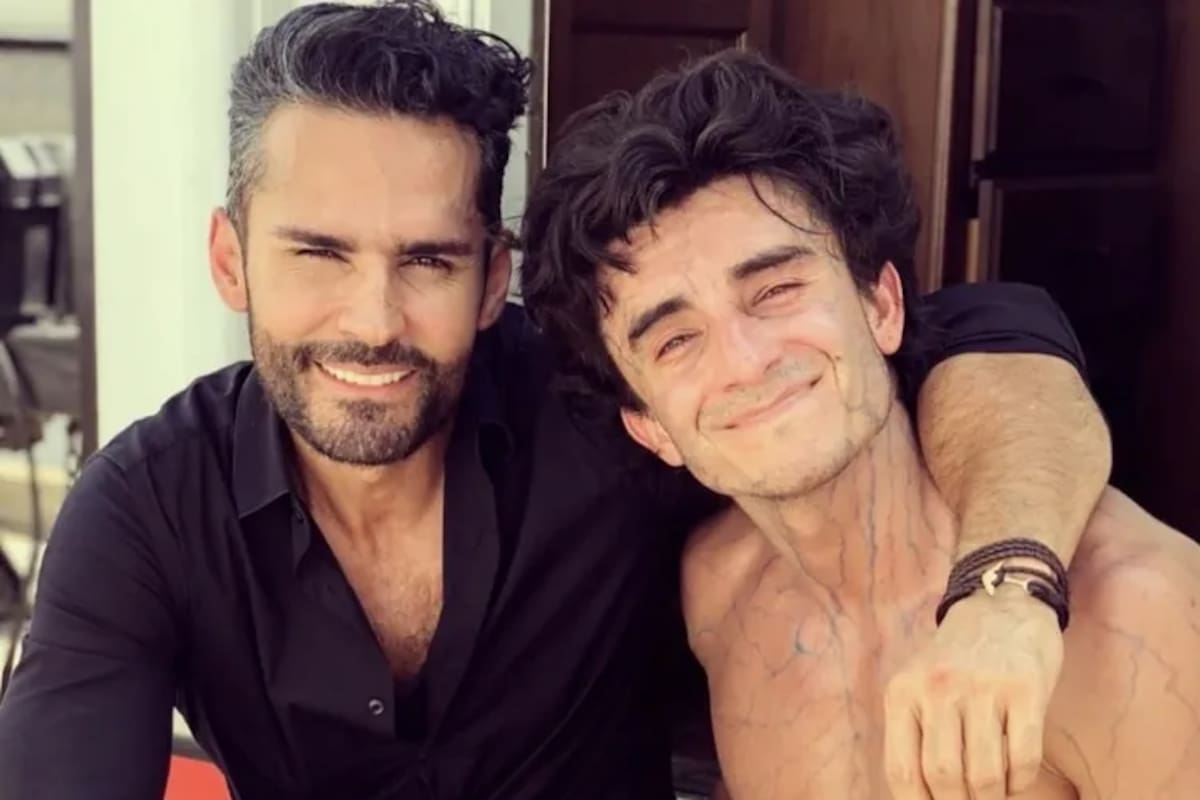 Preocupación en el elenco de ‘Sin senos sí hay paraíso’. Fabián Ríos rompió el silencio y pidió una cadena de oración por su compañero Francisco Bolívar (‘Jota’), quien habría salido de las grabaciones por problemas de salud.
