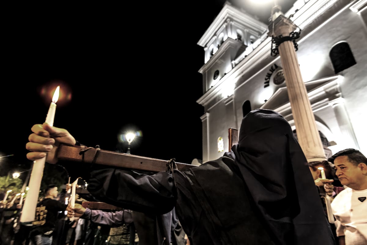 Los Nazarenos de Girón: la tradición de fe y penitencia que lleva 390 Semanas Santas viva en Colombia. Foto: Mauricio Olaya/VANGUARDIA