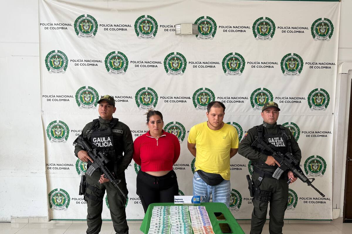 Los presuntos extorsionistas fueron capturados en el momento en que recibían $5 millones.