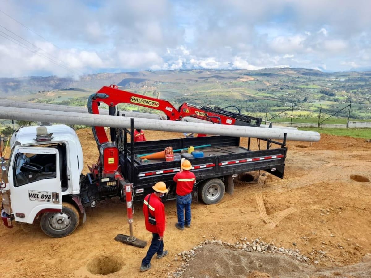 La red eléctrica ya se instaló en todo el proyecto. Falta conectar las estaciones a la energía para su puesta en funcionamiento.