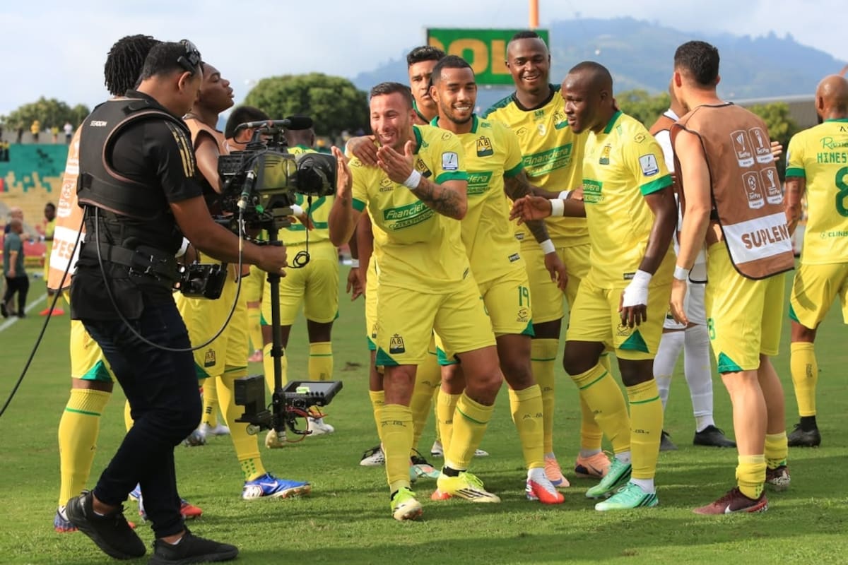 Luciano Pons sigue aumentando sus registros goleadores con el Atlético Bucaramanga. Foto: Jaime Moreno.