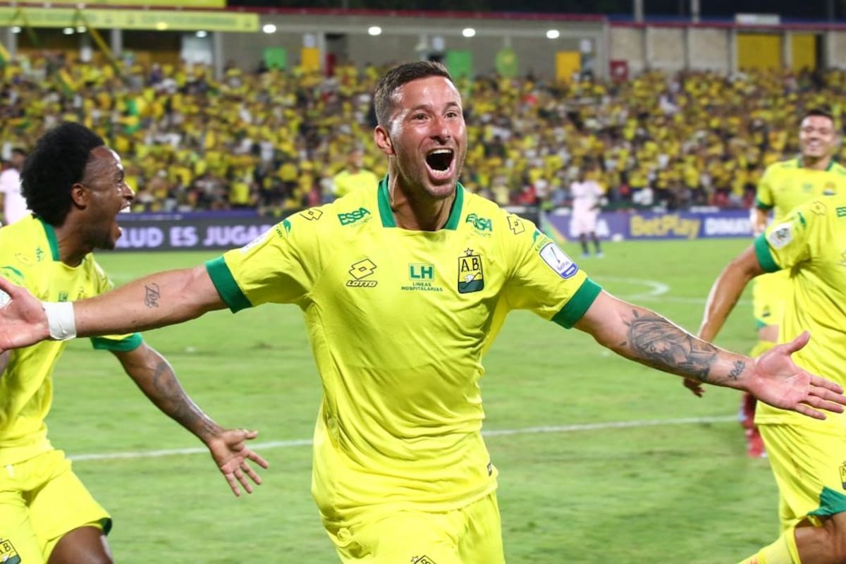 Atlético Bucaramanga venció 2-1 a Millonarios con goles de Leonardo Flores y Luciano Pons, en la fecha 1 de la Liga BetPlay I de 2026. Foto: Jaime Moreno.