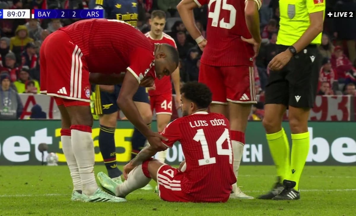 El colombiano fue sustituido en el minuto 89 del partido que el Bayern empató 2-2 con Arsenal, por la tercera fecha de la Champions. /FOTO: Captura de Pantalla.
