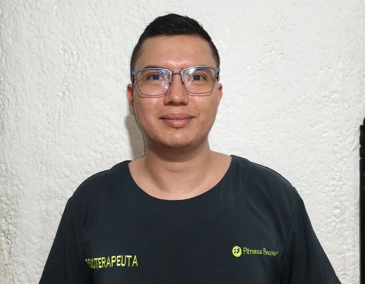 Luis Miguel Rico Viviescas, fisioterapeuta.