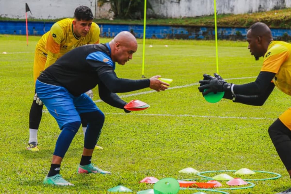 Al arquero Luis Vásquez le llegó la oportunidad de brillar en el Atlético Bucaramanga. Foto: cortesía Atlético Bucaramanga.