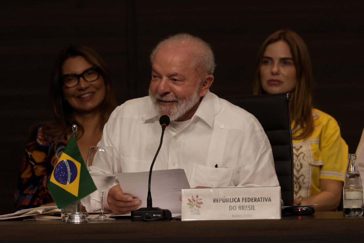 El presidente Luiz Inácio Lula da Silva ha convocado a los países vecinos suramericanos a su batalla para salvar al Amazonas. EFE / VANGUARDIA