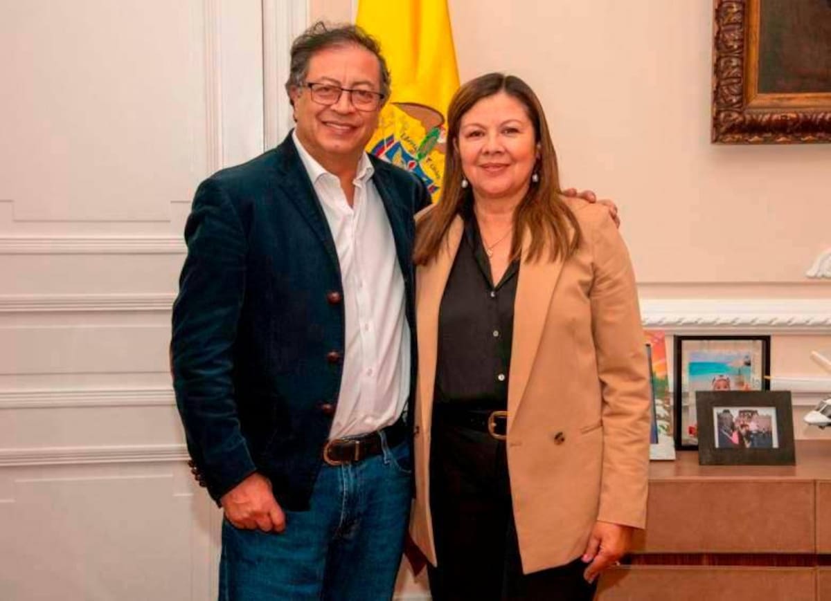 posesión de Luz Adriana Camargo, nueva fiscal general