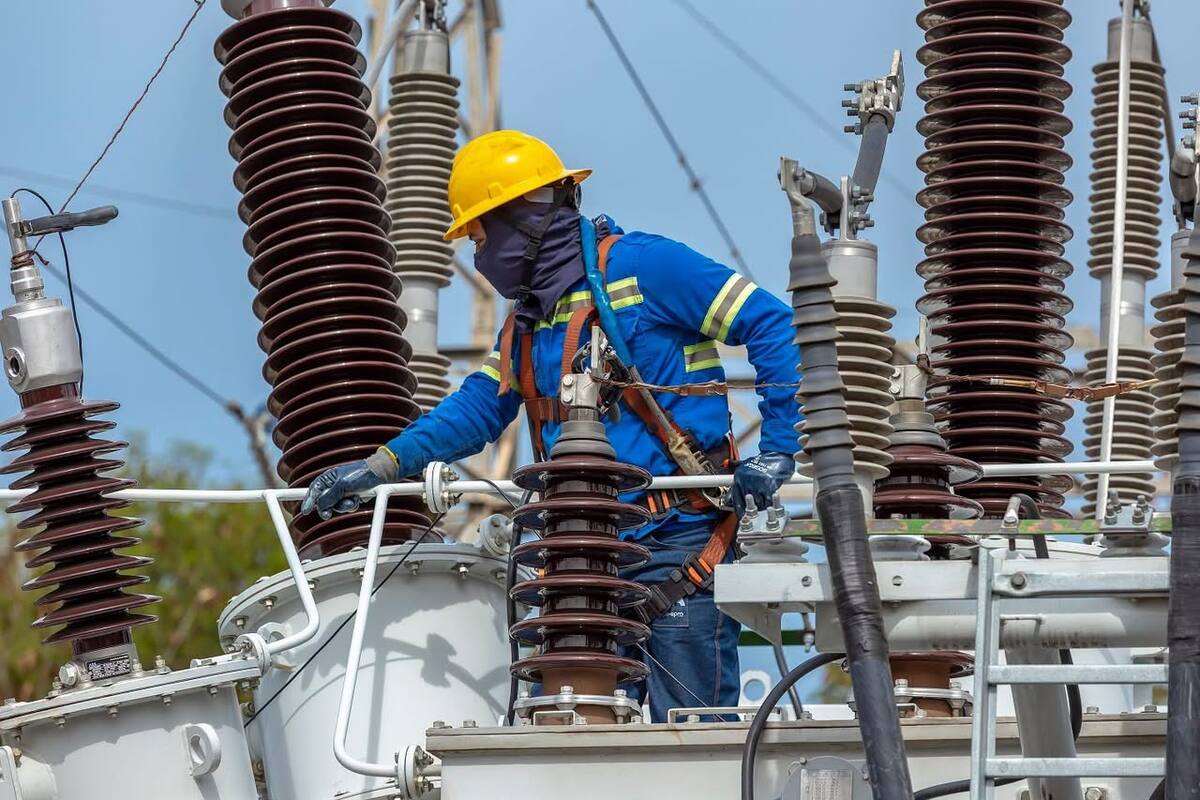 Los alcaldes de cinco municipios del sur de Bolívar suscribieron un comunicado conjunto en el que exigen soluciones definitivas a la crisis del servicio de energía y mayor intervención del Gobierno Nacional.
Suministrada/Vanguardia
