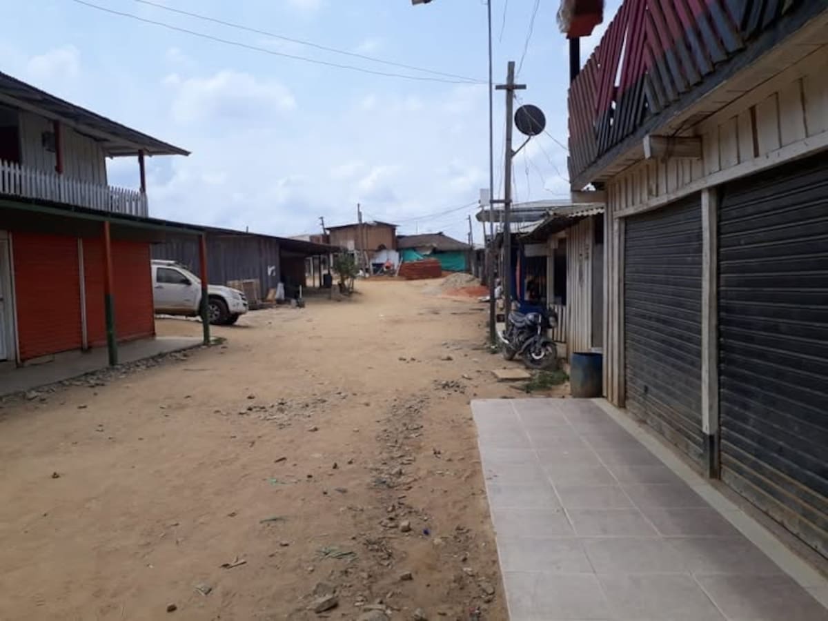 En silencio, comunidades campesinas y mineras se movilizaron para visibilizar las afecatciones provocadas por los enfrentamientos entre grupos armados.
Suministrada/Vanguardia