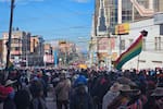 Detienen a líder campesino en Bolivia durante protestas contra el presidente Rodrigo Paz