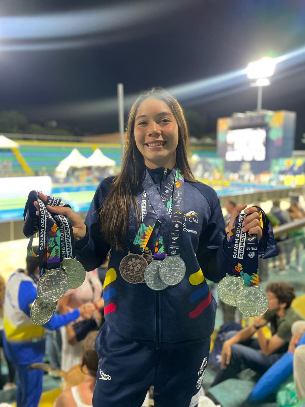 La santandereana, María Gabriela Becerra, deslumbró con su actuación en el PanAm Aquatics Championship 2025. Foto: Suministrada.