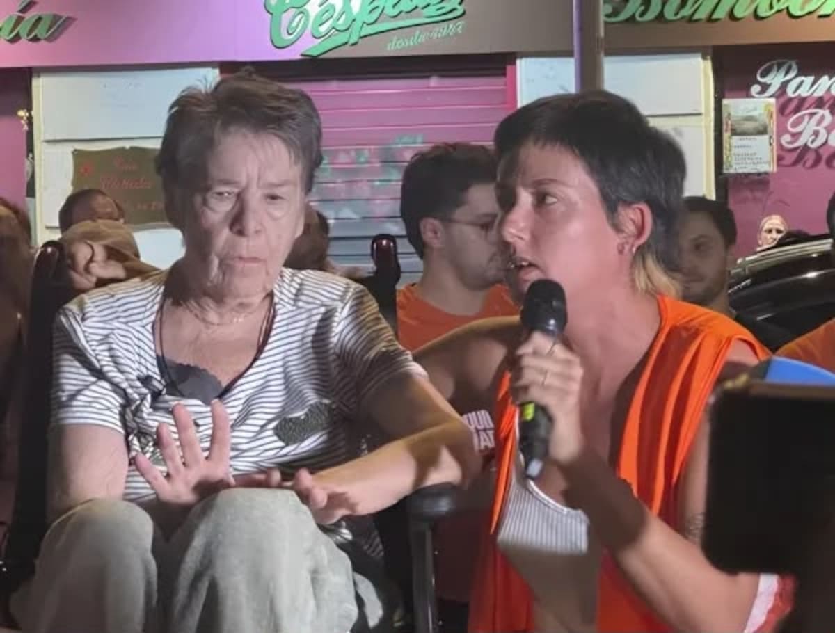 Maricarmen, de 87 años, fue desalojada de la casa donde vivió siete décadas en Madrid Foto: EFE